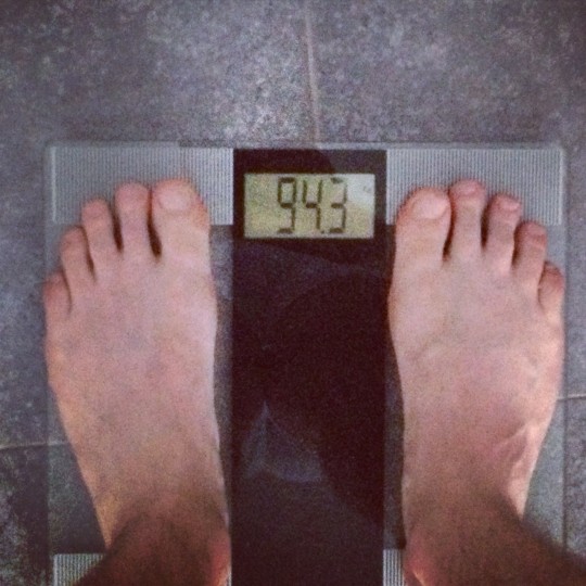 94.3kg